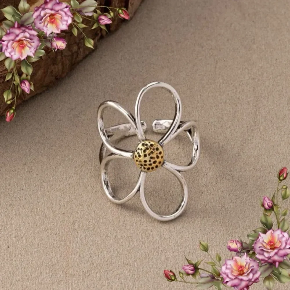 Vintage Bohemian Style Hollow Flower Open Adjustable Size Ring - Picture 1 of 8